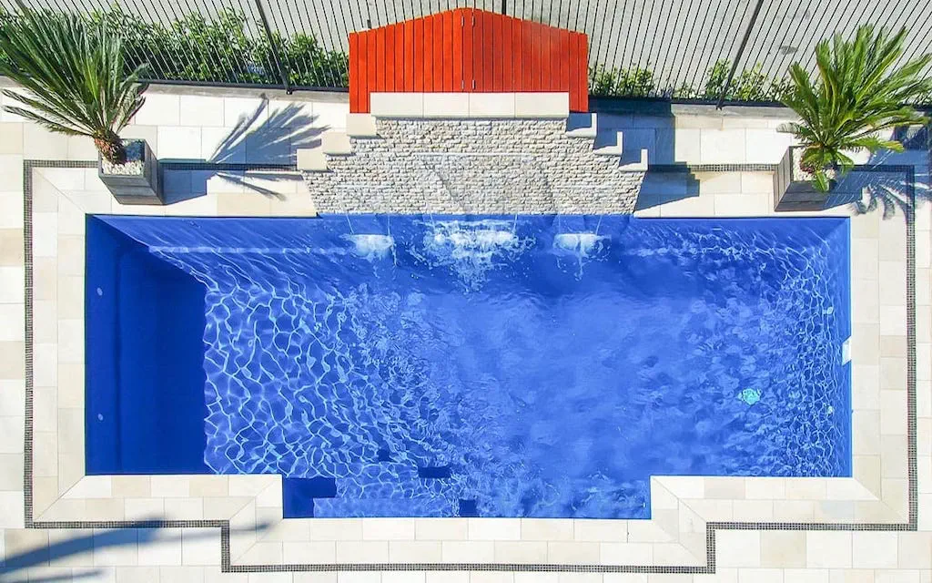 Leisure-Pools-Elegance-Sapphire-Blue-stunning-color-options Leisure Pools Lake City offers you a full range of fiberglass pool colors